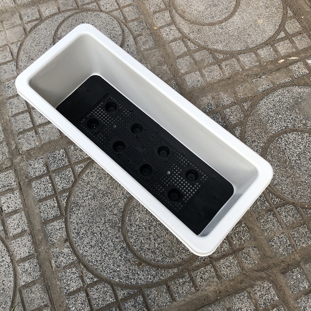 Chậu ban công bé 48x21 màu trắng dài 48cm cao 16cm trồng hoa